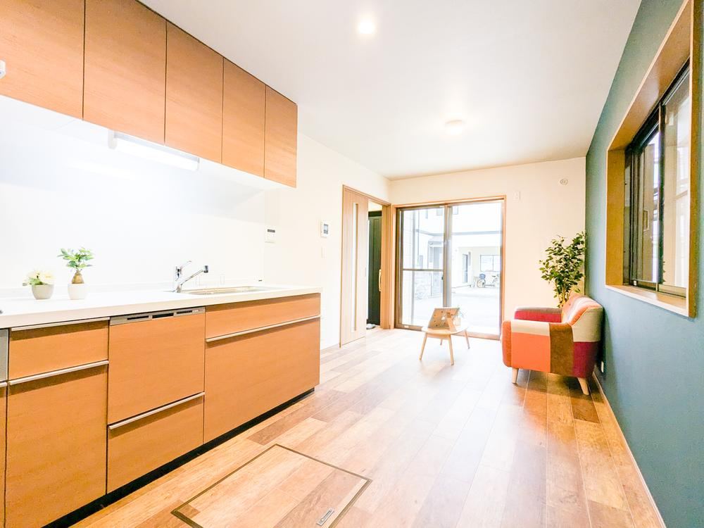 4LDK+S house in Itabashi Ward, Tokyo - Photo 1