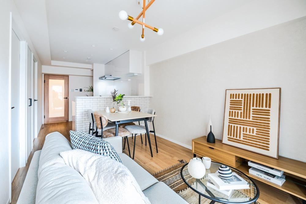 2LDK+S apartment in Higashinada Ward, Kobe, Hyogo - Photo 1