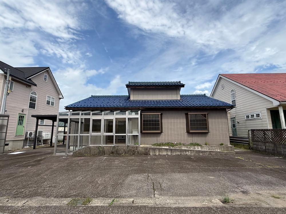2DK house in Hakusan, Ishikawa - Photo 1