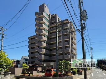 3LDK apartment in Tsushima
