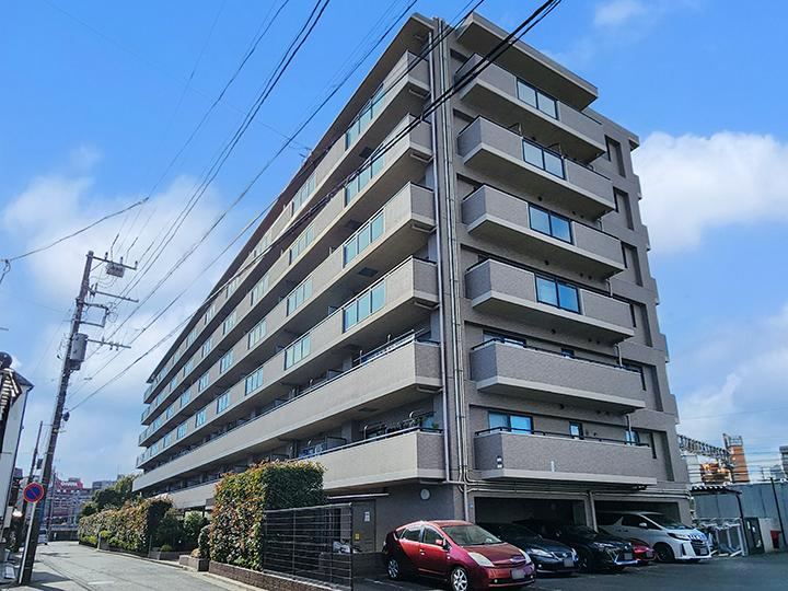 2LDK apartment in Kanagawa Ward, Yokohama, Kanagawa - Photo 1