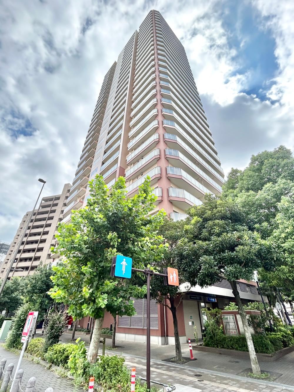 3LDK apartment in Toshima Ward, Tokyo - Photo 1