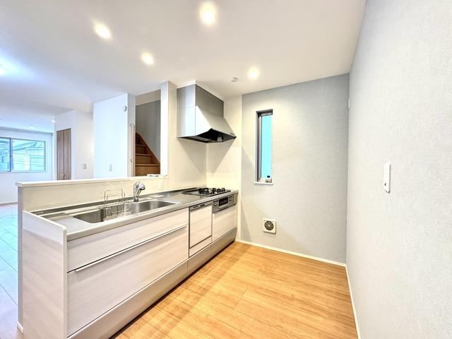 3LDK house in Omiya Ward, Saitama - Photo 1