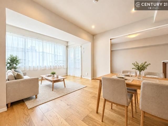 3LDK apartment in Hanamigawa Ward, Chiba - Photo 1
