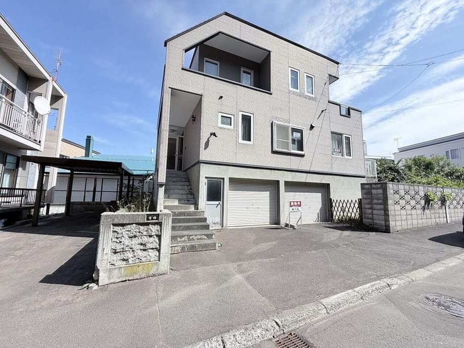 4LDK house in Kiyota Ward, Sapporo, Hokkaido - Photo 1