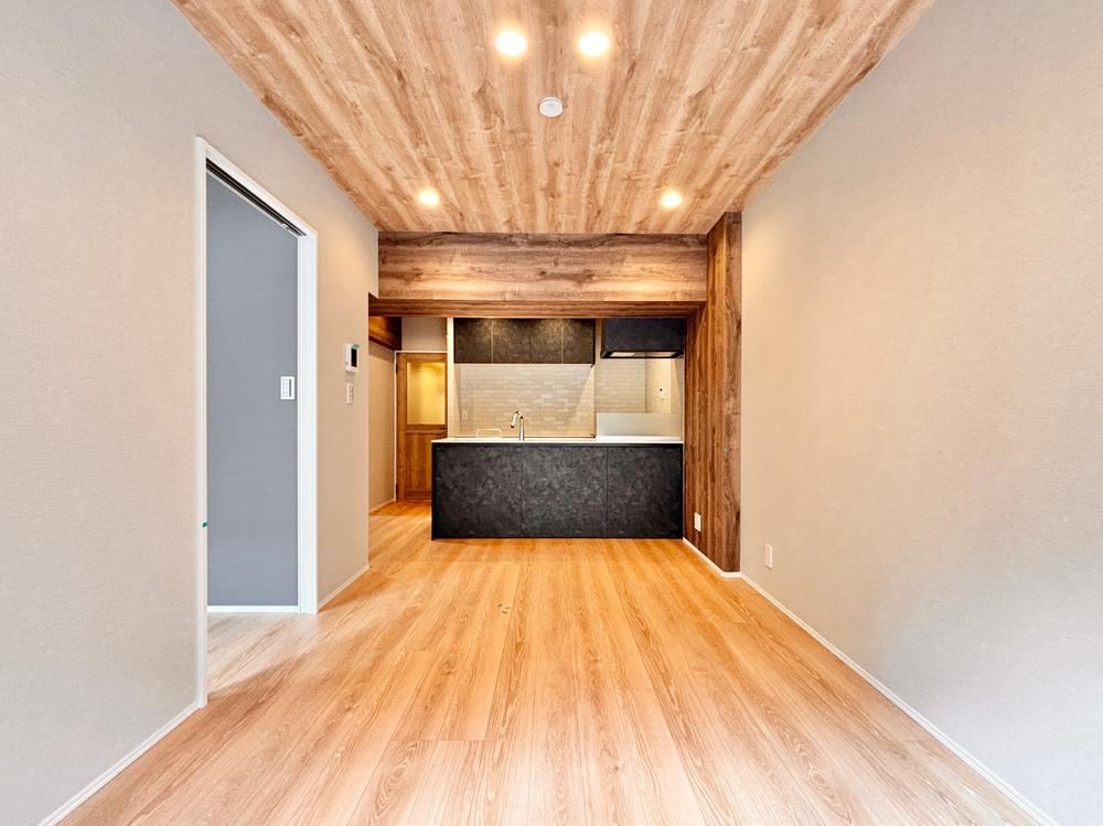 3LDK apartment in Saiwai Ward, Kawasaki, Kanagawa - Photo 1