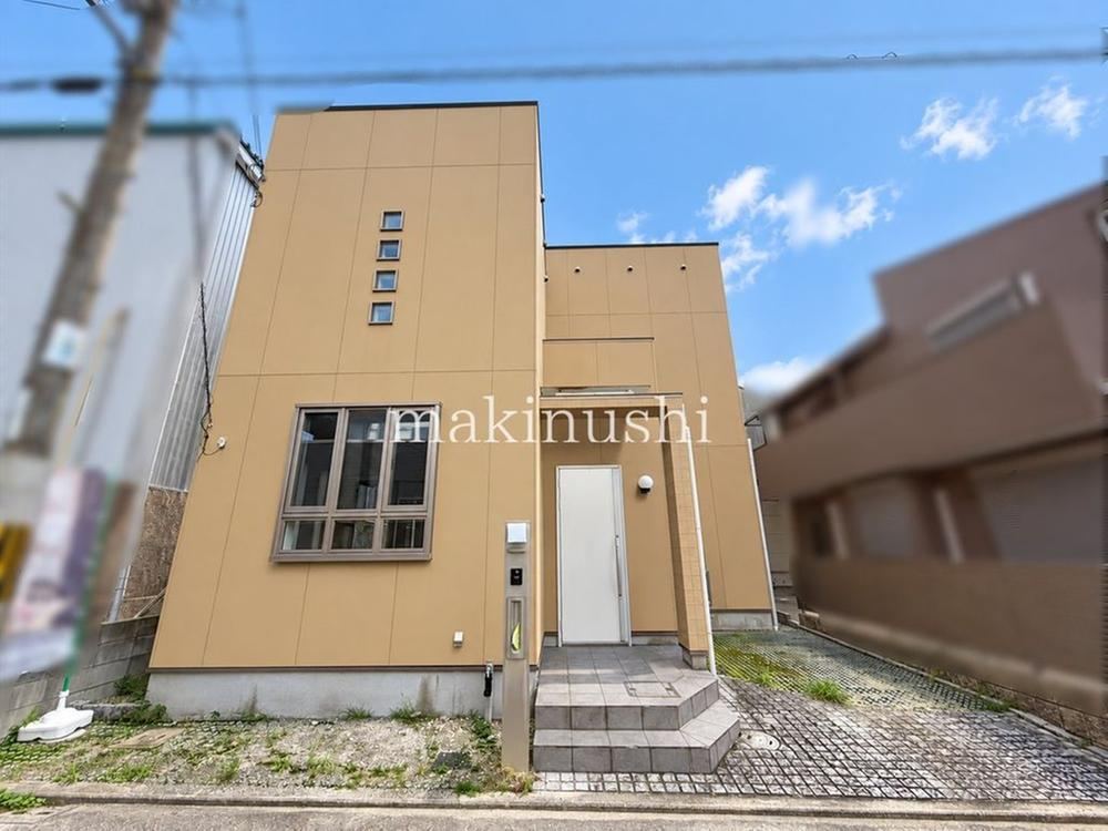 3LDK house in Higashi Ward, Sakai, Osaka - Photo 1