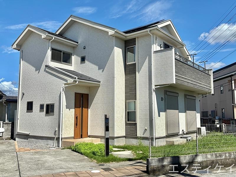 4LDK house in Kai, Yamanashi - Photo 1