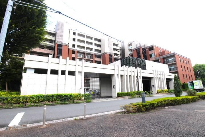 3LDK apartment in Musashino, Tokyo - Photo 1