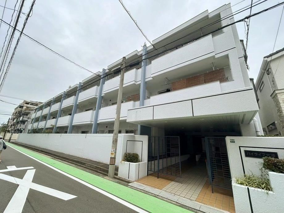 2LDK apartment in Chuo Ward, Fukuoka - Photo 1