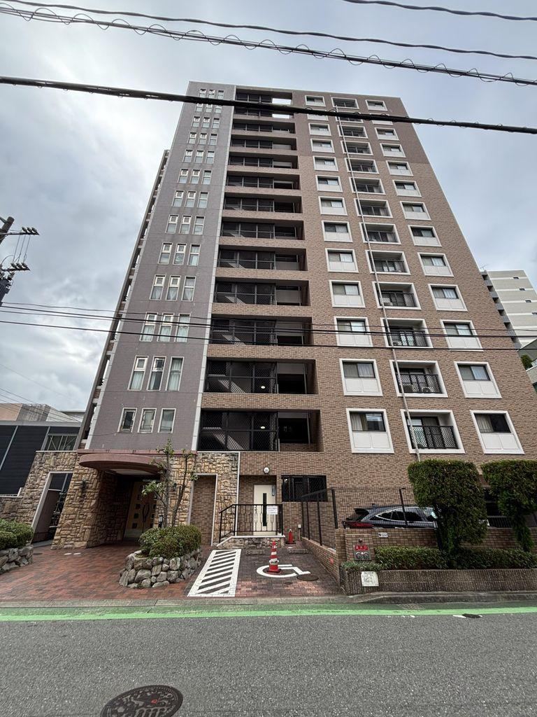 3LDK apartment in Hakata Ward, Fukuoka - Photo 1