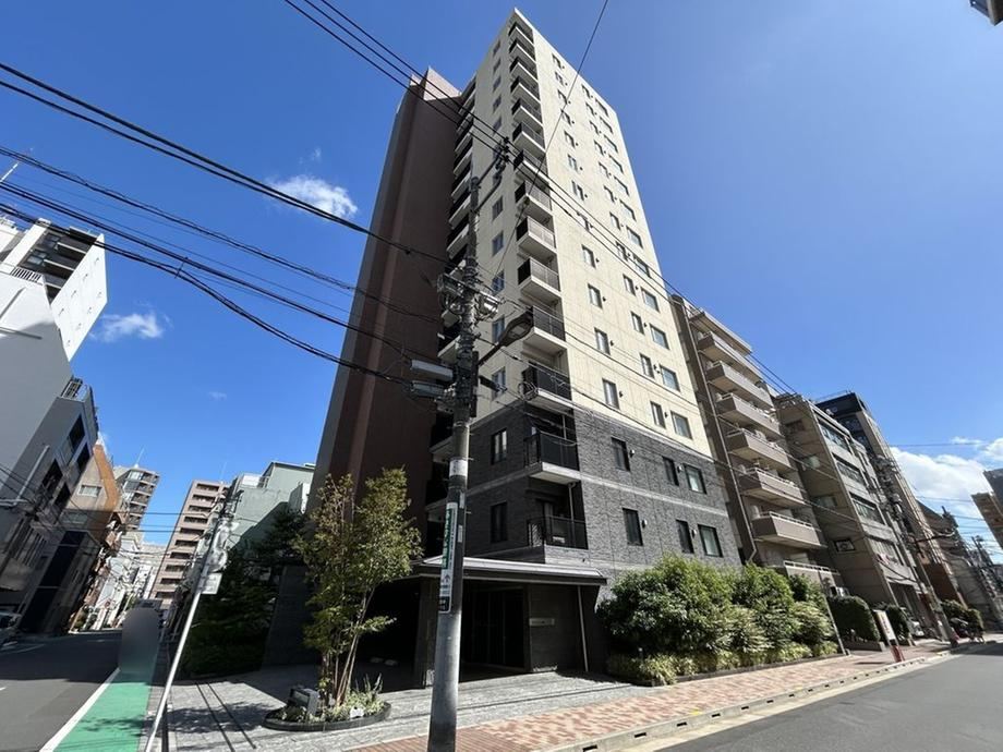 2LDK apartment in Taito Ward, Tokyo - Photo 1