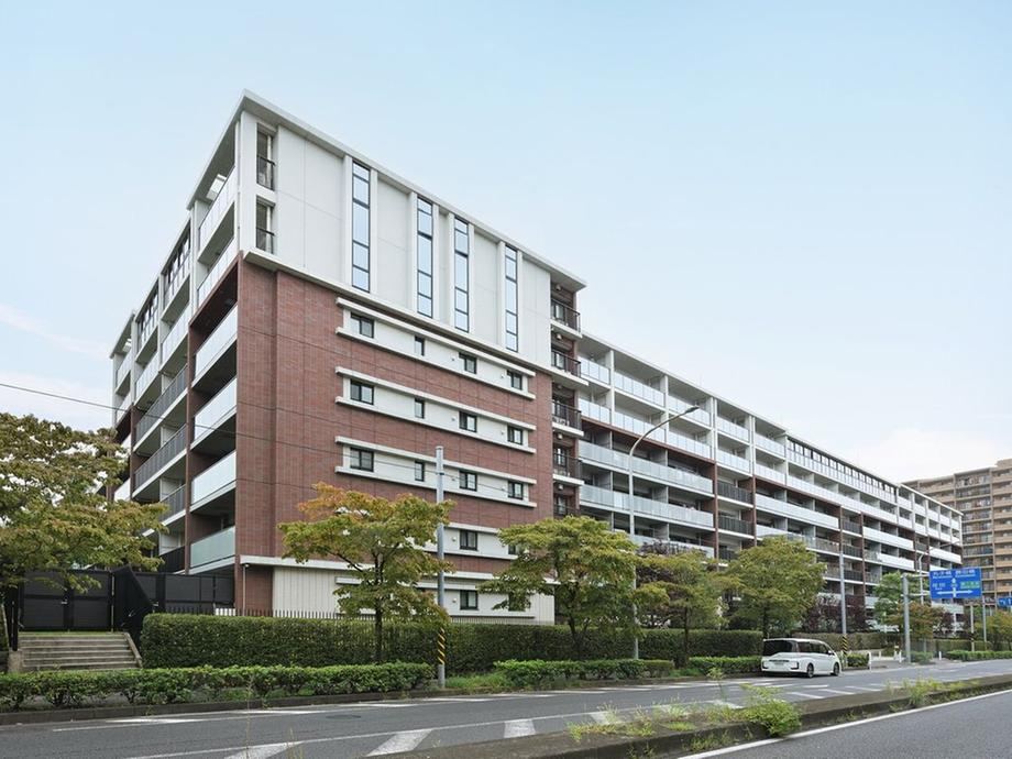 3LDK apartment in Tsuzuki Ward, Yokohama, Kanagawa - Photo 1