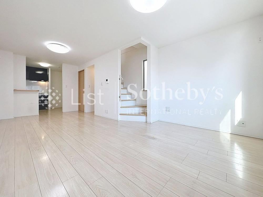 3LDK house in Minami Ward, Yokohama, Kanagawa - Photo 1