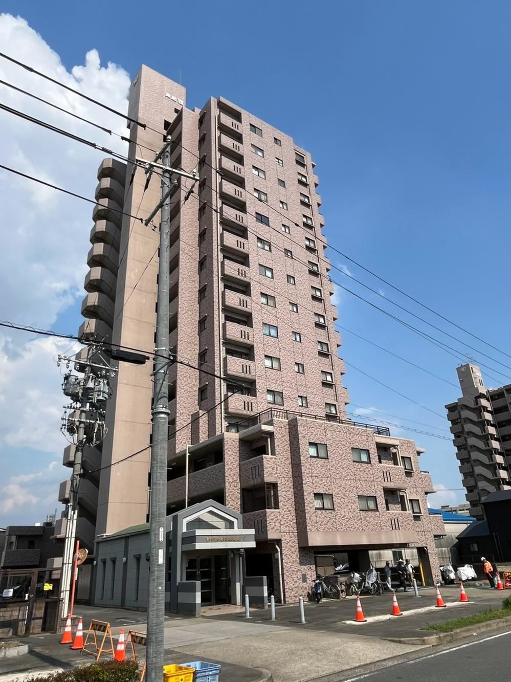 4LDK apartment in Nakagawa Ward, Nagoya, Aichi - Photo 1