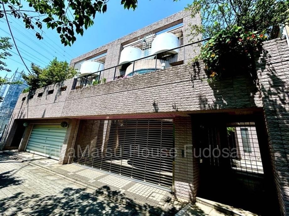 3LDK+3S house in Setagaya Ward, Tokyo - Photo 1