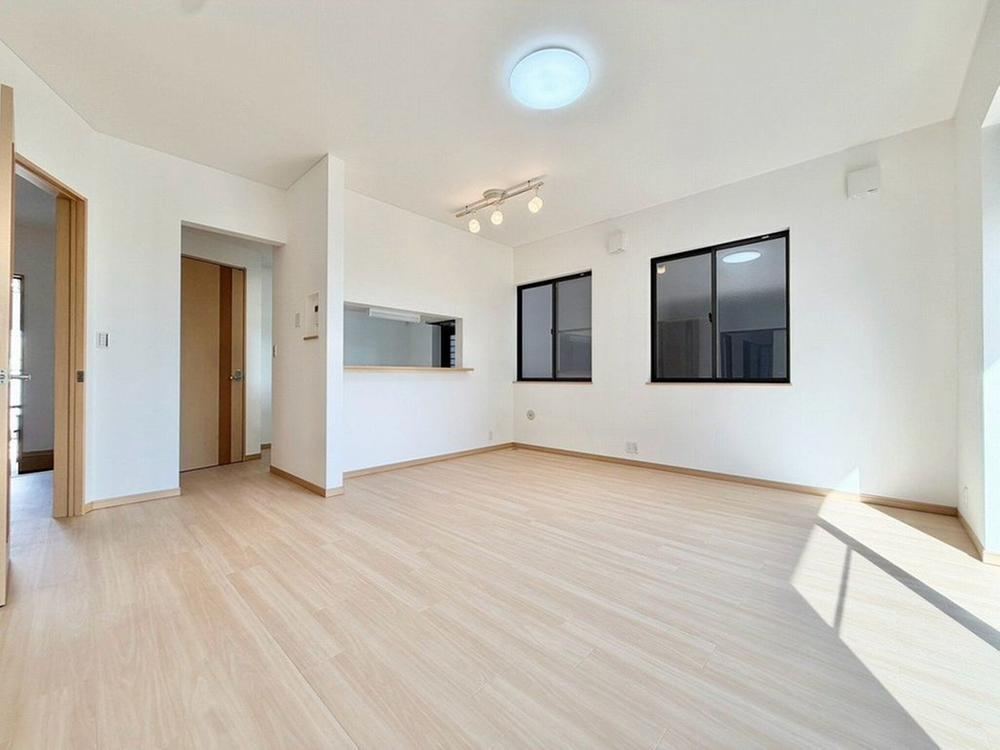 4LDK+S house in Noda, Chiba - Photo 1