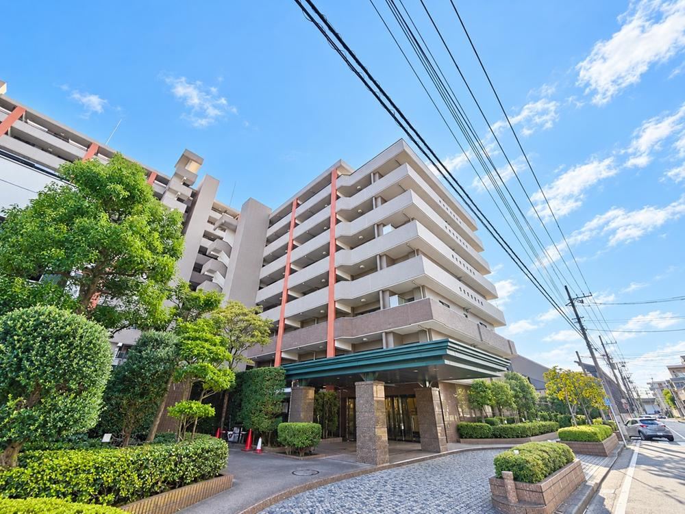 3LDK apartment in Tsurumi Ward, Yokohama, Kanagawa - Photo 1