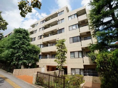 3LDK apartment in Setagaya Ward, Tokyo - Photo 1