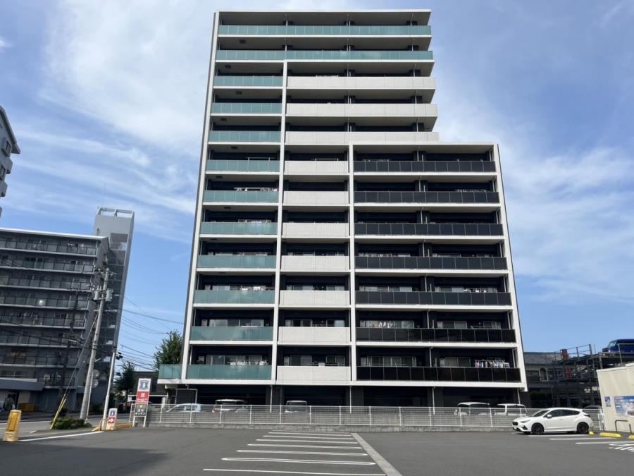 4LDK apartment in Oita, Oita - Photo 1