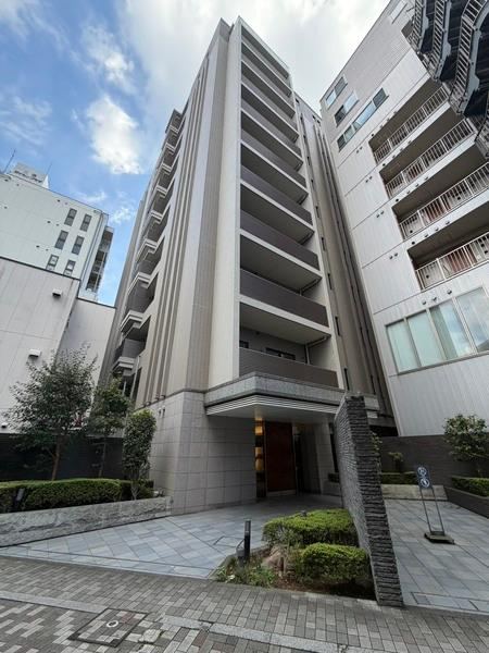 1LDK+S apartment in Mitaka, Tokyo - Photo 1