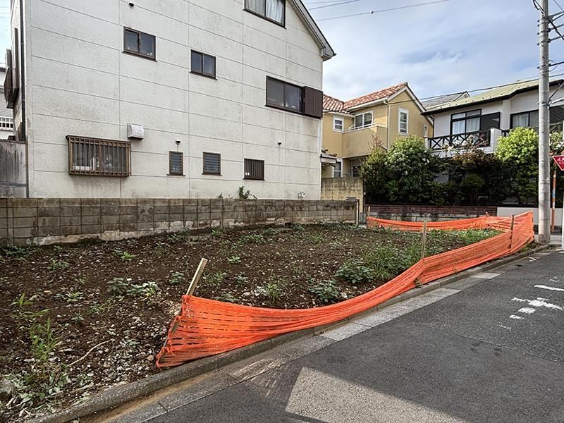 79 m² land in Mitaka, Tokyo - Photo 1