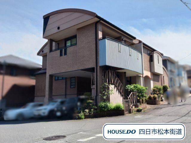 7LDK house in Yokkaichi, Mie - Photo 1