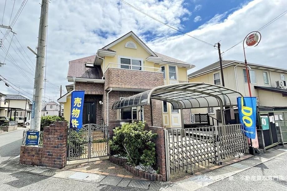 4LDK house in Kusatsu, Shiga - Photo 1
