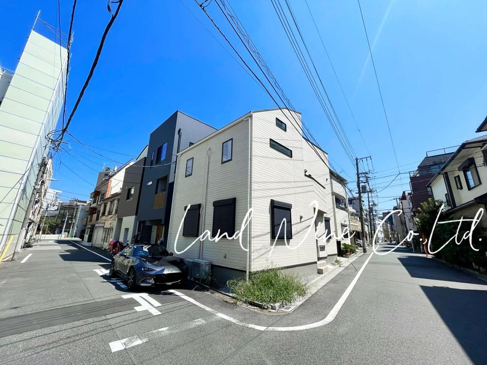 3LDK+S house in Taito Ward, Tokyo - Photo 1