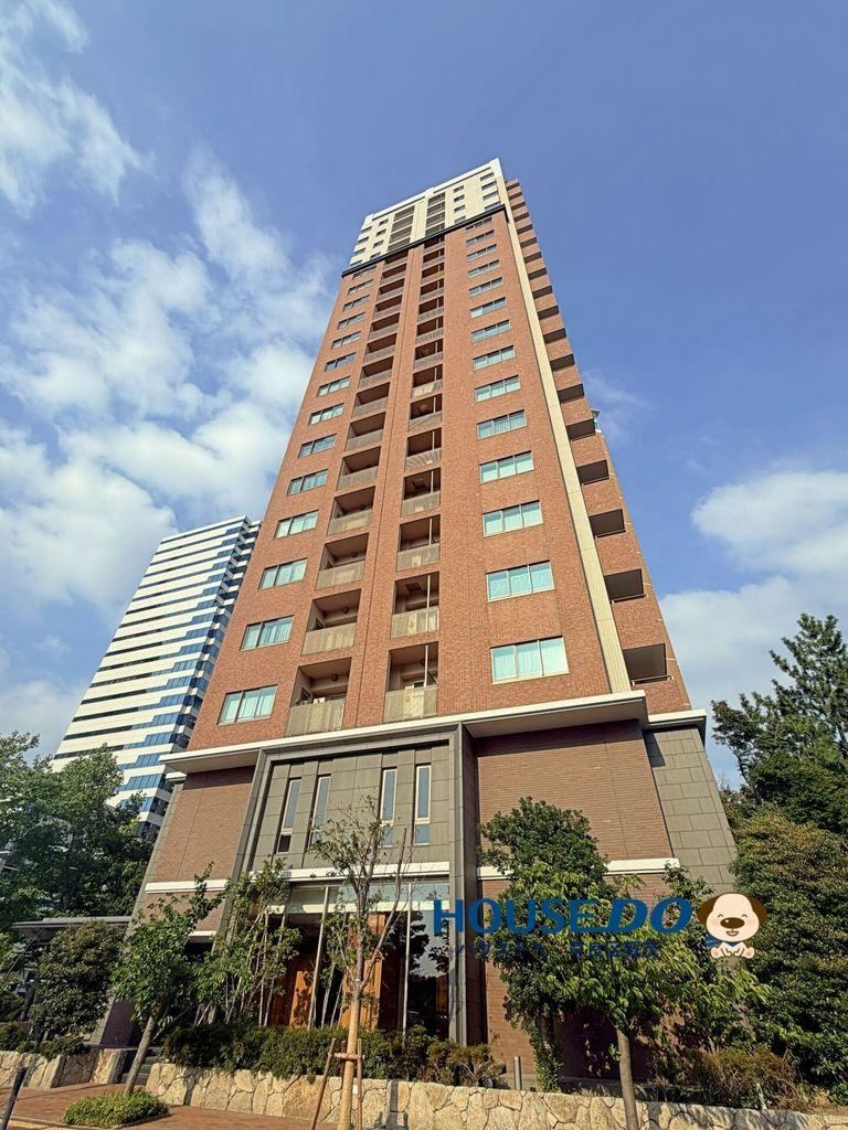 2LDK apartment in Sawara Ward, Fukuoka - Photo 1