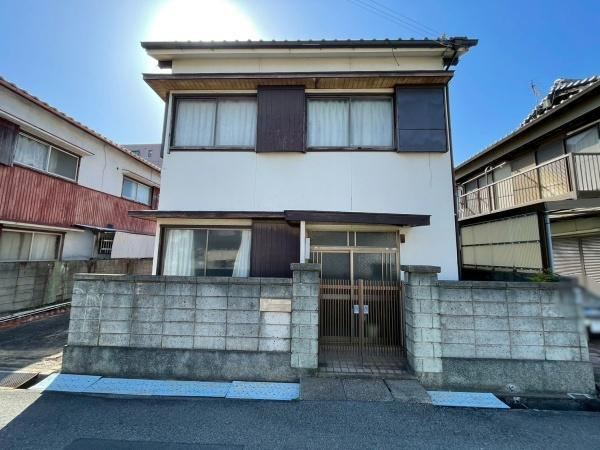 5DK house in Wakayama, Wakayama - Photo 1