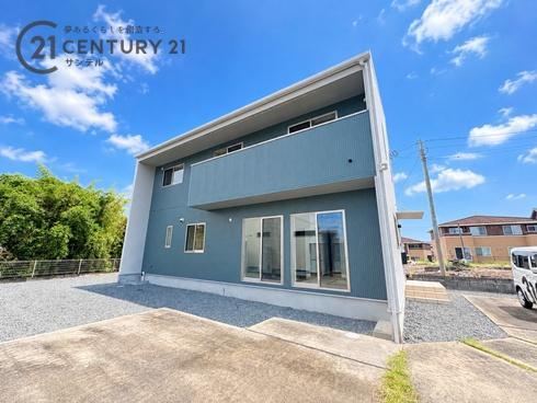 4LDK house in Miyazaki, Miyazaki - Photo 1
