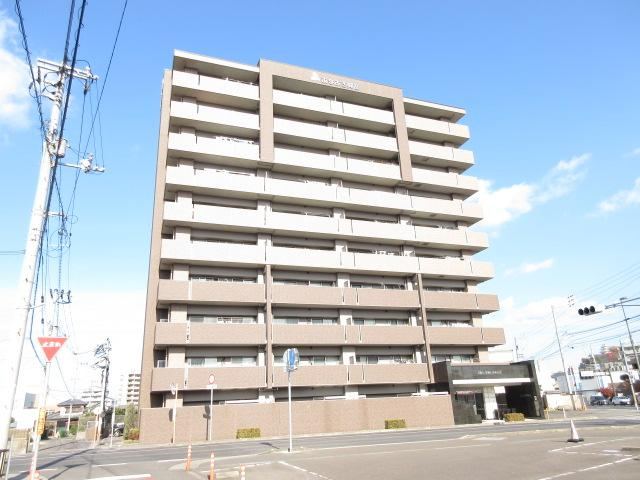 2LDK apartment in Marugame, Kagawa - Photo 1