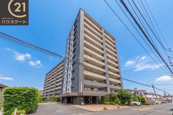 3LDK apartment in Utsunomiya, Tochigi - Photo 1