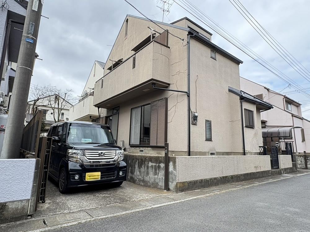 3LDK house in Kazo, Saitama - Photo 1