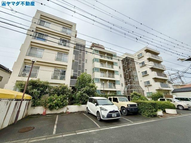 2LDK+S apartment in Kawagoe, Saitama - Photo 1