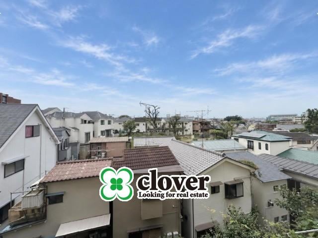 2LDK apartment in Itabashi Ward, Tokyo - Photo 1