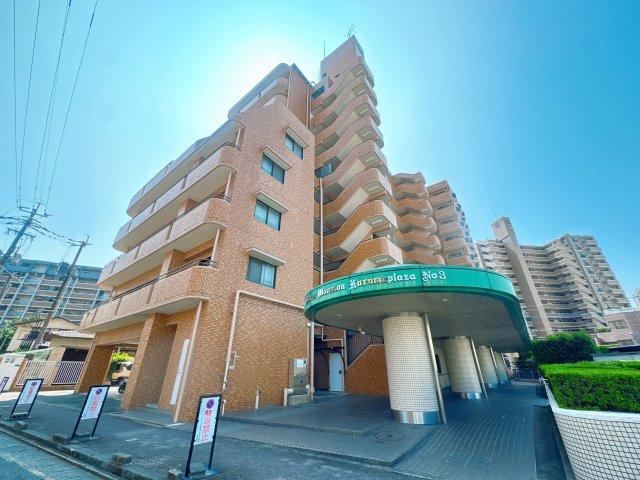 2LDK apartment in Kurume, Fukuoka - Photo 1