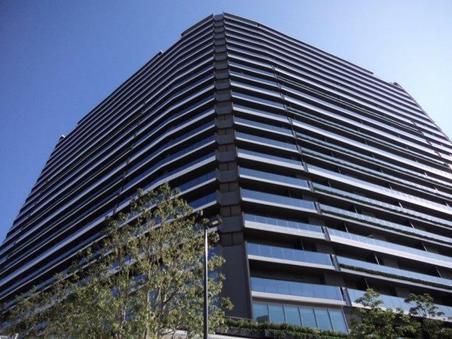 1LDK apartment in Shibuya Ward, Tokyo - Photo 1