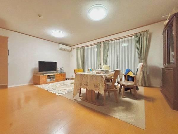 4LDK house in Kashiwa, Chiba - Photo 1