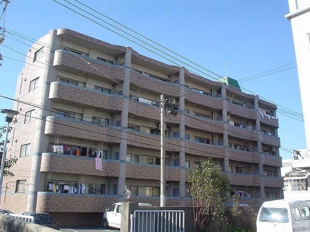 3LDK apartment in Kokurakita Ward, Kitakyushu, Fukuoka - Photo 1