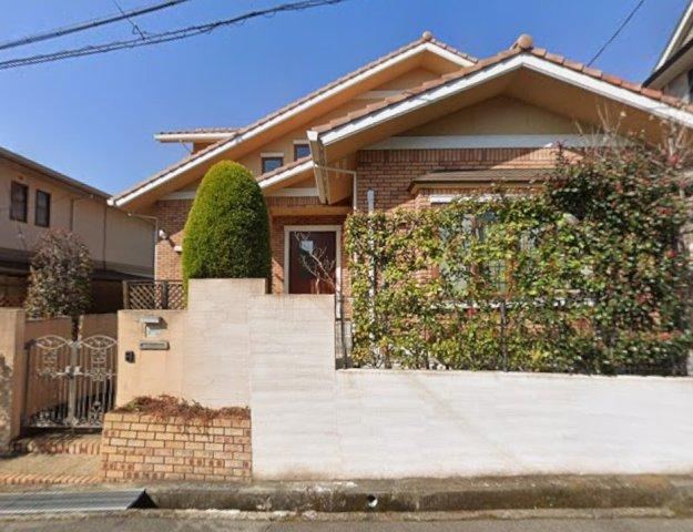 4LDK house in Toyonaka, Osaka - Photo 1