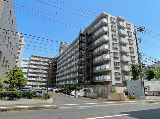 3LDK apartment in Omiya Ward, Saitama - Photo 1