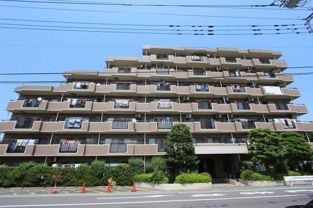 3LDK apartment in Misato, Saitama - Photo 1