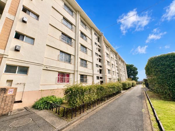 2LDK apartment in Kokubunji, Tokyo - Photo 1