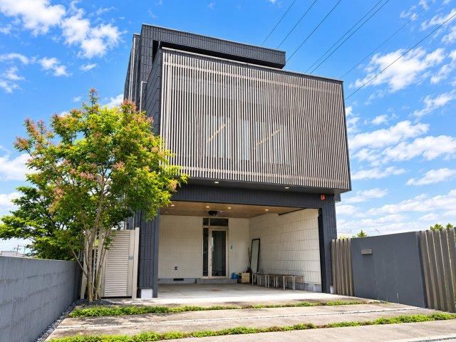 6LDK house in Yasu, Shiga - Photo 1