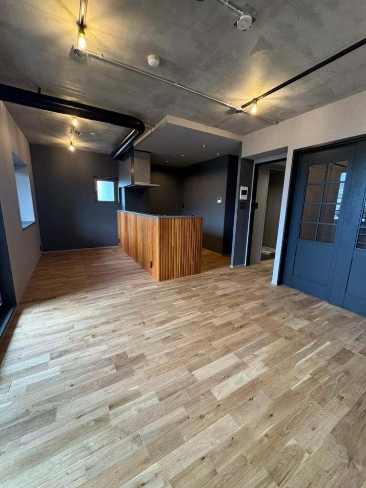 3LDK apartment in Isogo Ward, Yokohama, Kanagawa - Photo 1