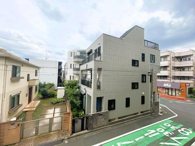 3LDK apartment in Nerima Ward, Tokyo - Photo 1