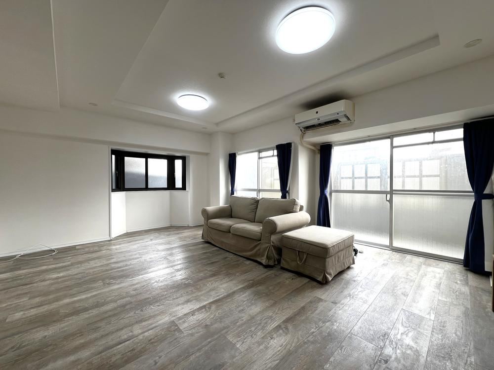 3LDK apartment in Suma Ward, Kobe, Hyogo - Photo 1
