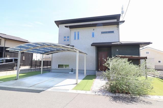 3LDK house in Yanai, Yamaguchi - Photo 1
